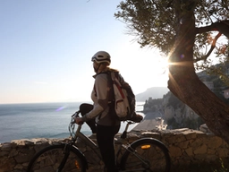 Oscar del Cicloturismo 2025: i percorsi più belli in bicicletta