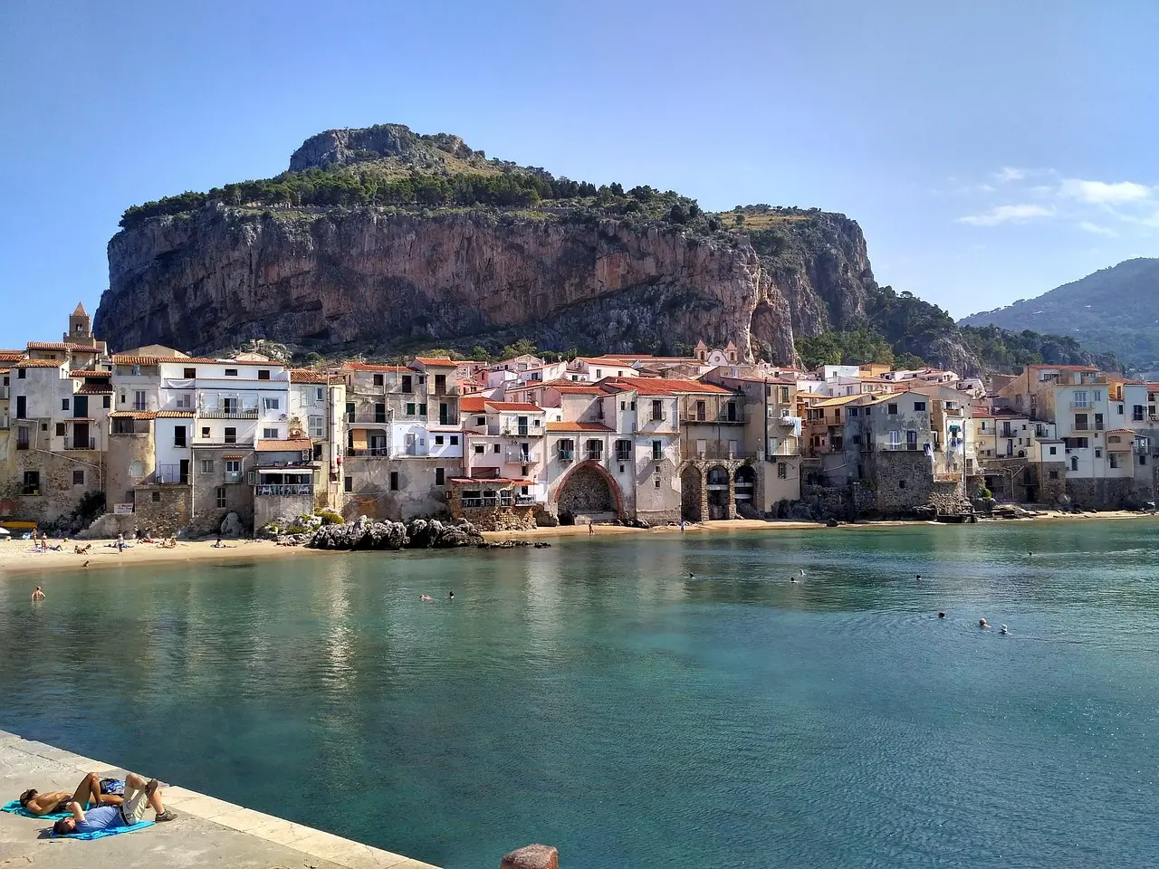 Destinazione Costa d’Oro: a Capo Zafferano e Cefalù una vacanza family friendly